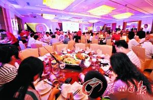 五一黄金周，高速服务区变身浪漫婚礼殿堂，承办近30场盛大婚礼