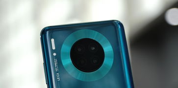 余承东展示尊界S800新功能